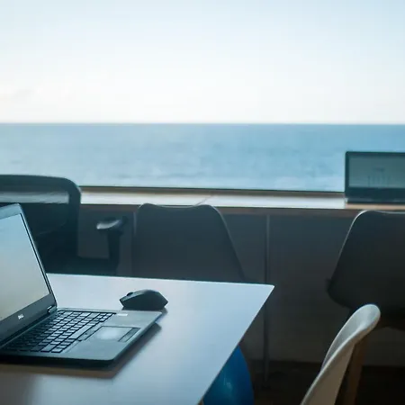 Dwell Azores Coworking & Coliving * Fenais da Luz